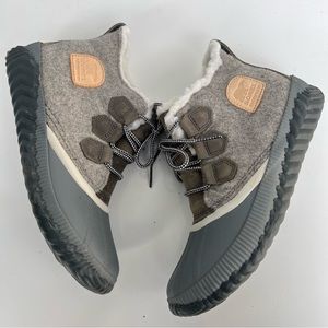 Sorel Out n About lined duck booties